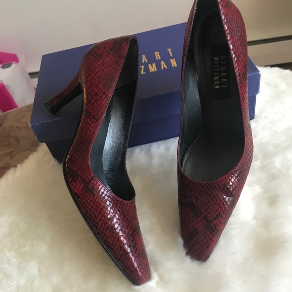 Stuart Weitzman pumps - Picture 2 of 8